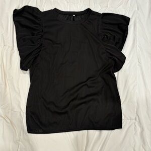Women’s large black Textured Ruffled Sleeves Shirt